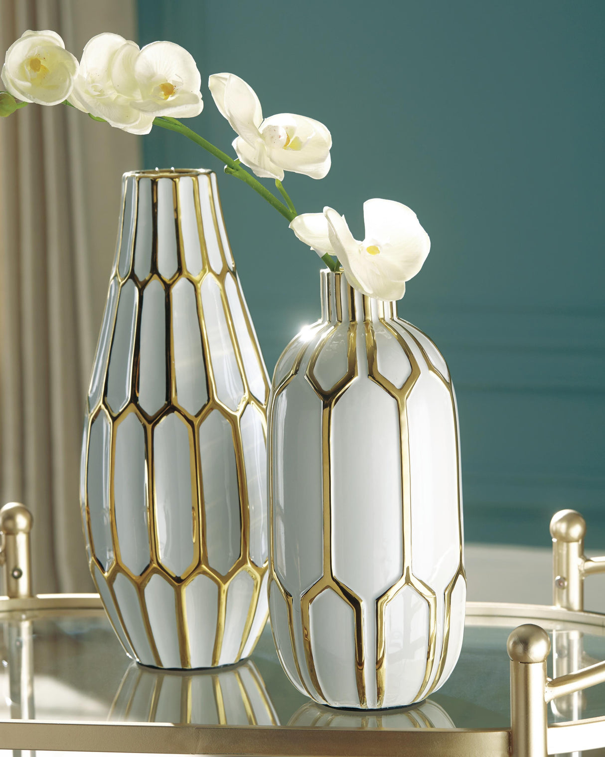 Mohsen Gold Finish/White Vase by Ashley at Eve Furniture