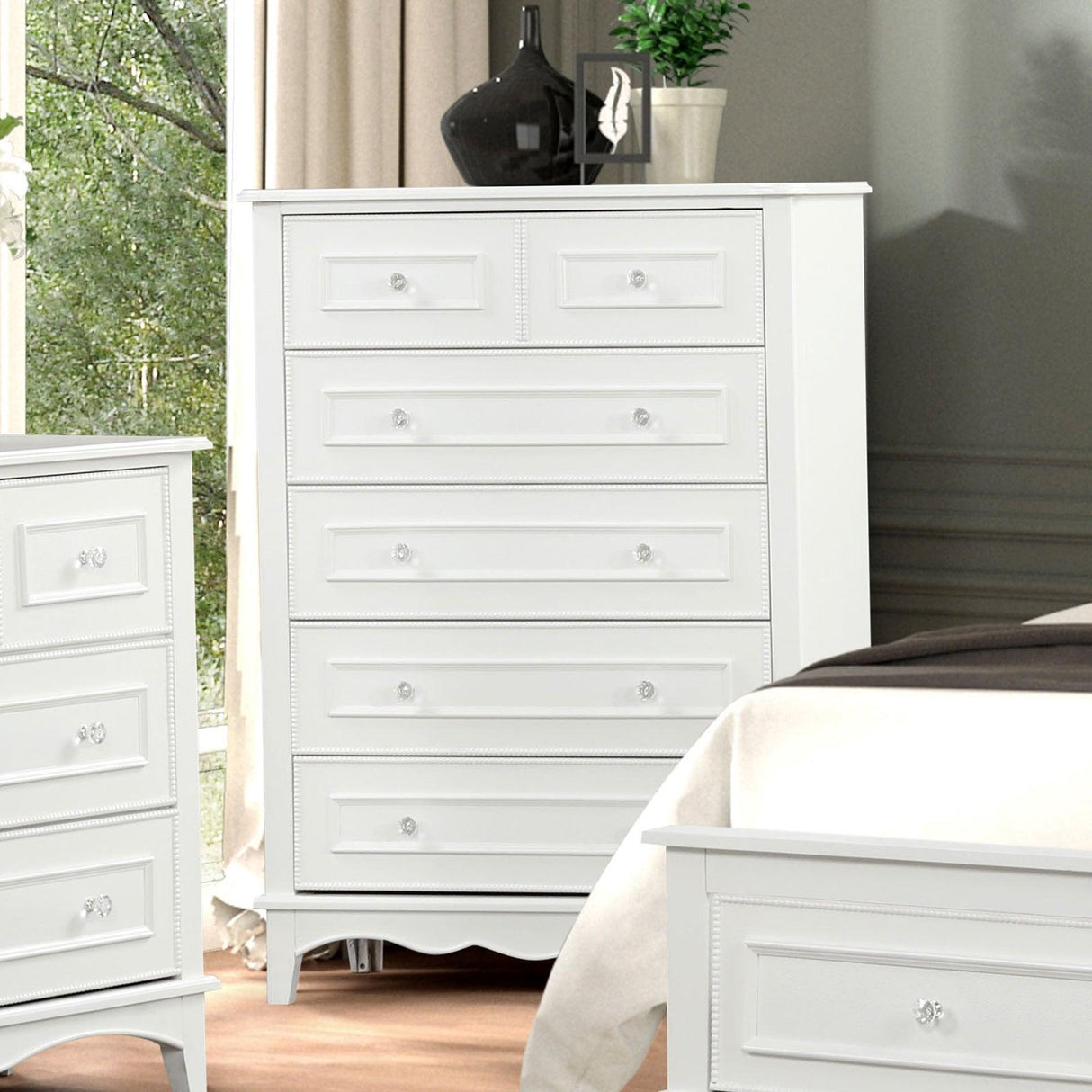 Naucalpan White Chest by Furniture of America at Eve Furniture