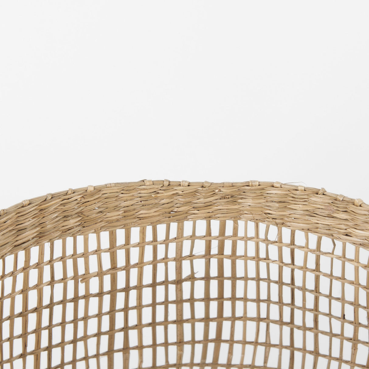 Nova (Set of 2) Light Brown Seagrass Woven Round Basket W/ Long Handle by Mercana at Eve Furniture