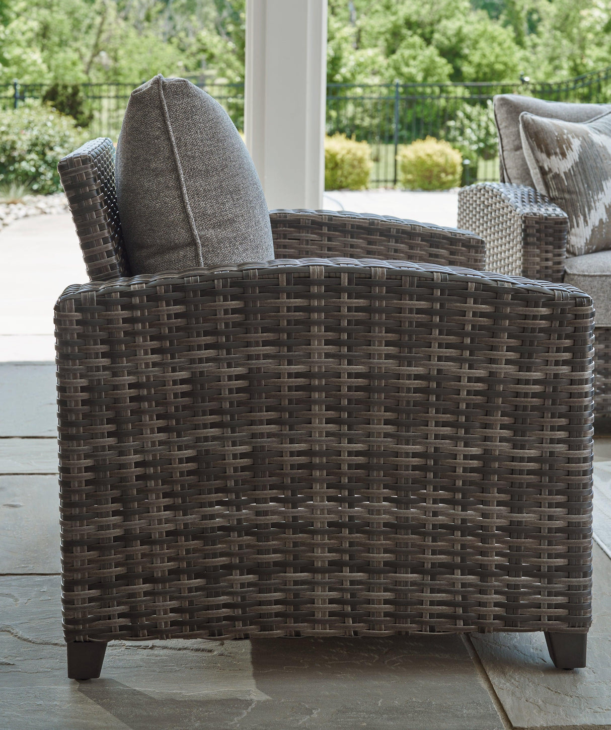 Oasis Court Gray 4-Piece Outdoor Conversation Set by Ashley at Eve Furniture
