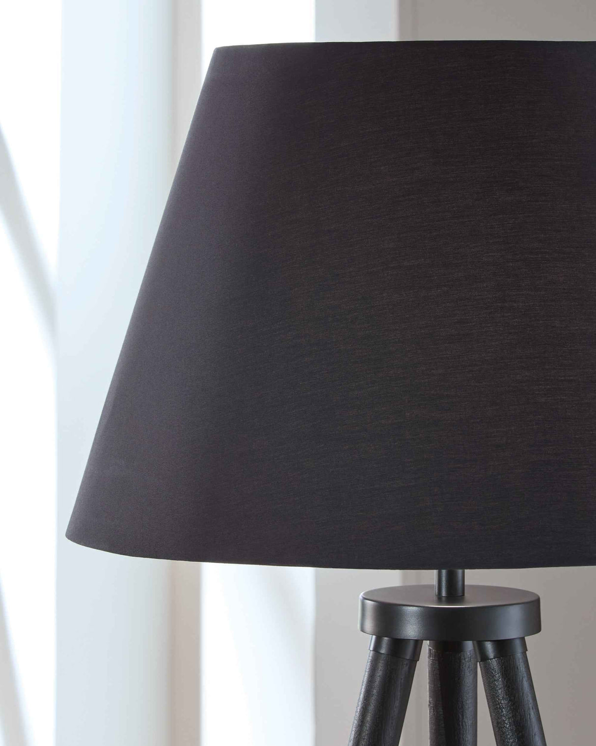Orhan Black Floor Lamp by Ashley at Eve Furniture