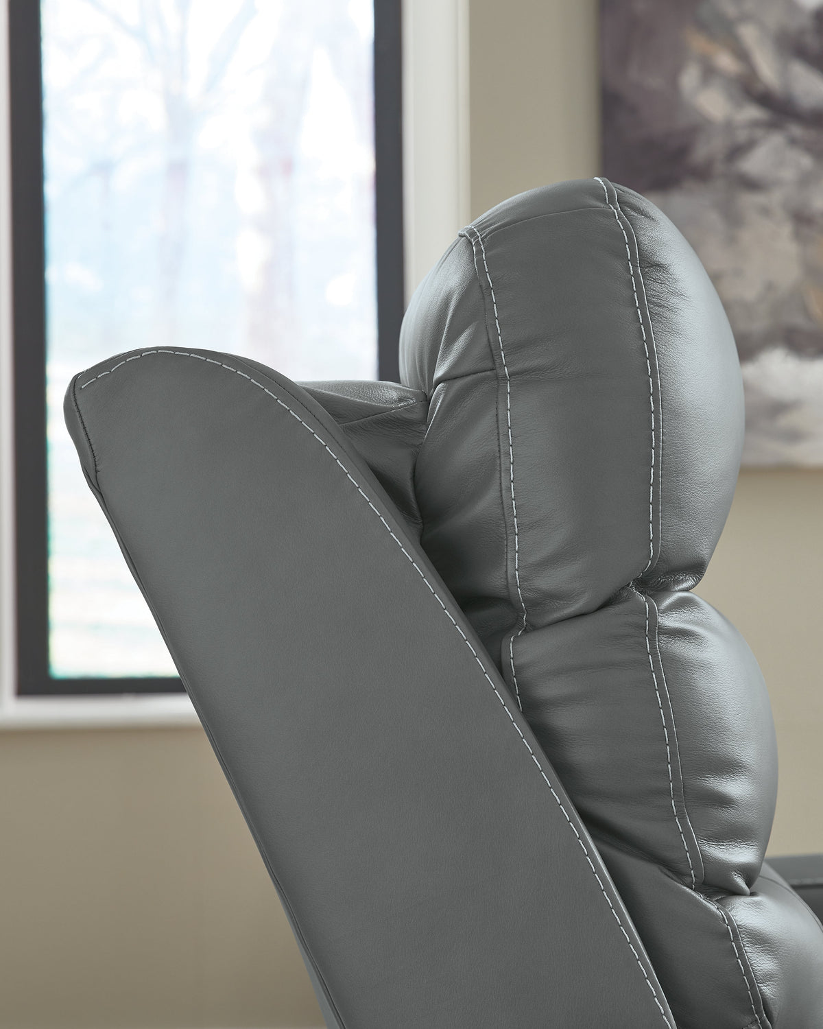 Pennacle Pier Tideon Power Recliner by Ashley at Eve Furniture