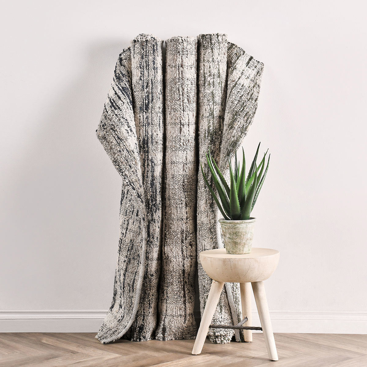 Perth Natural Rug by Classic Home at Eve Furniture