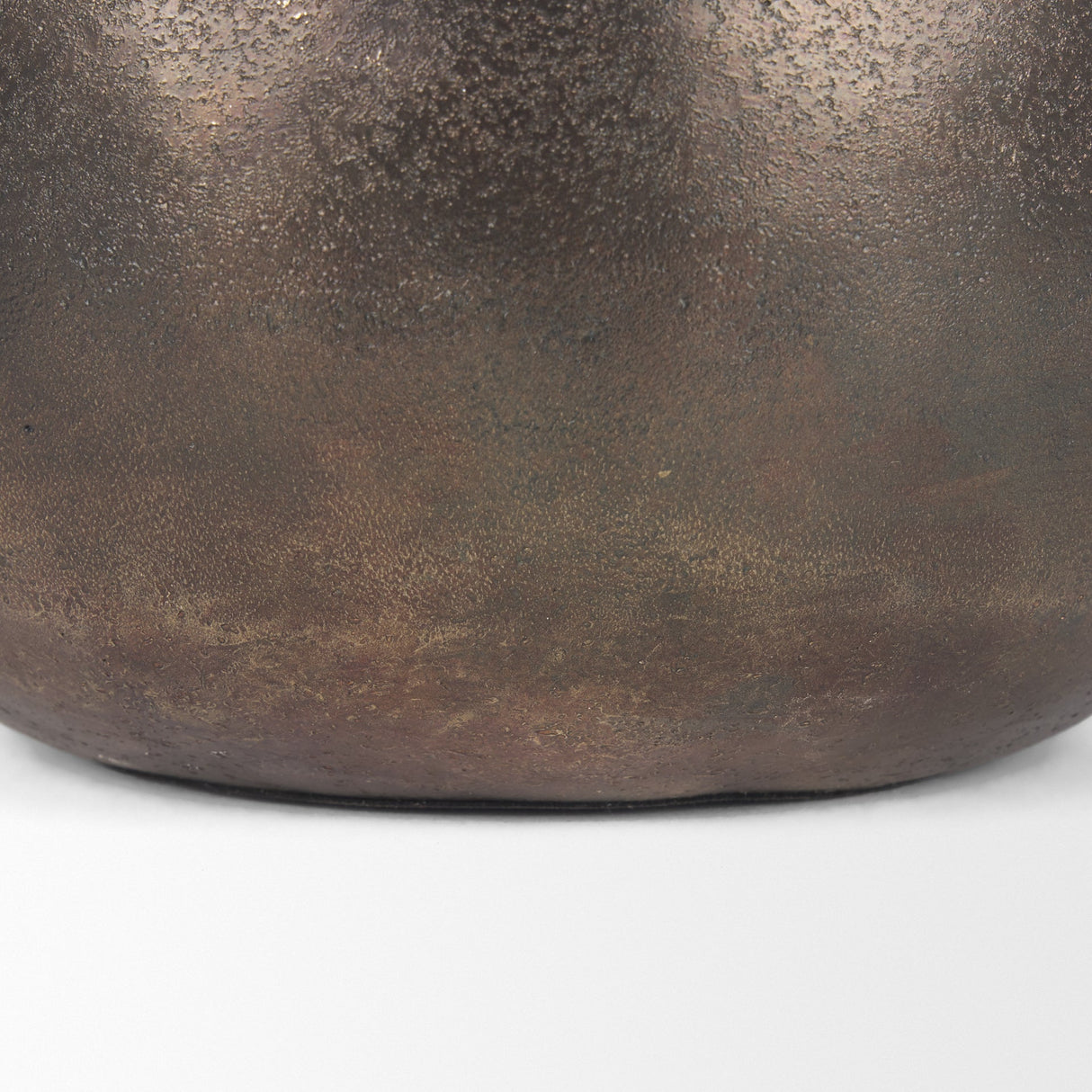 Quade Small Gold Metal Planter by Mercana at Eve Furniture