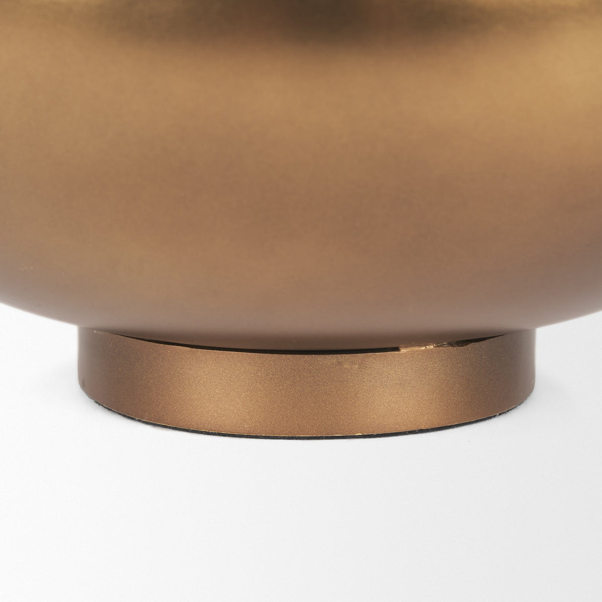 Quiana Large Gold Metal Vase by Mercana at Eve Furniture