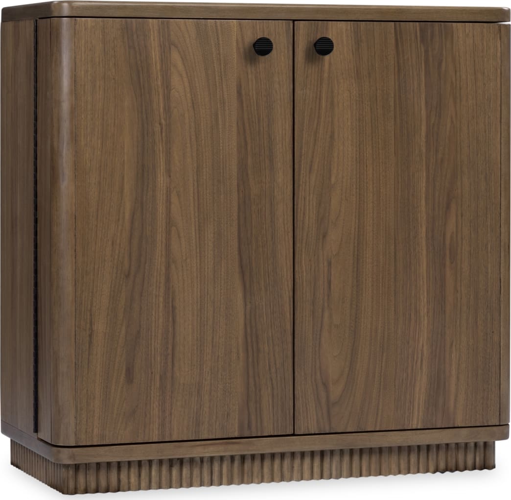 Ravelle Walnut Grove Bar Cabinet