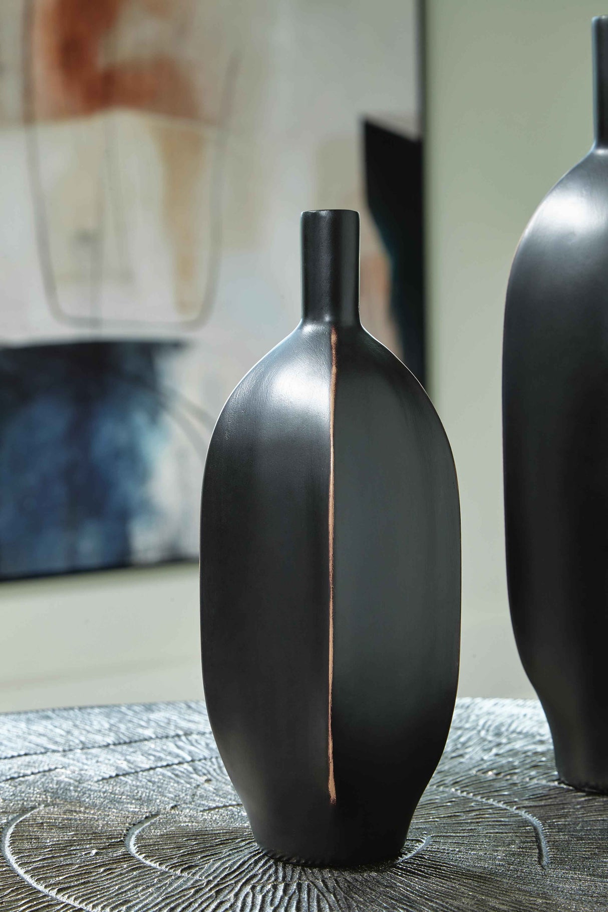Rhaveney Black Vase by Ashley at Eve Furniture