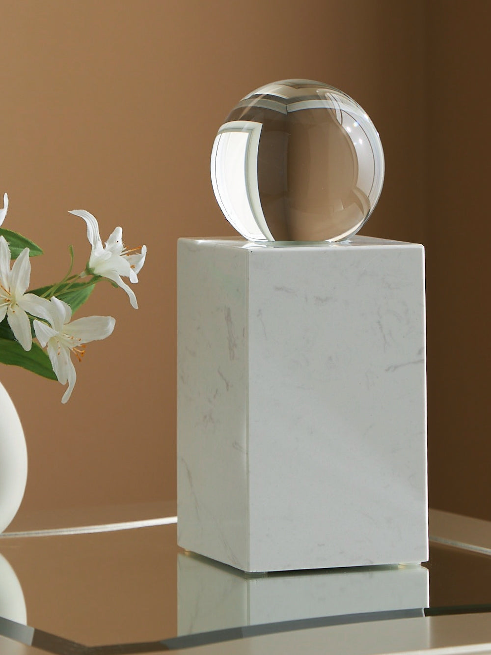 Sellner Clear/White Sculpture by Ashley at Eve Furniture