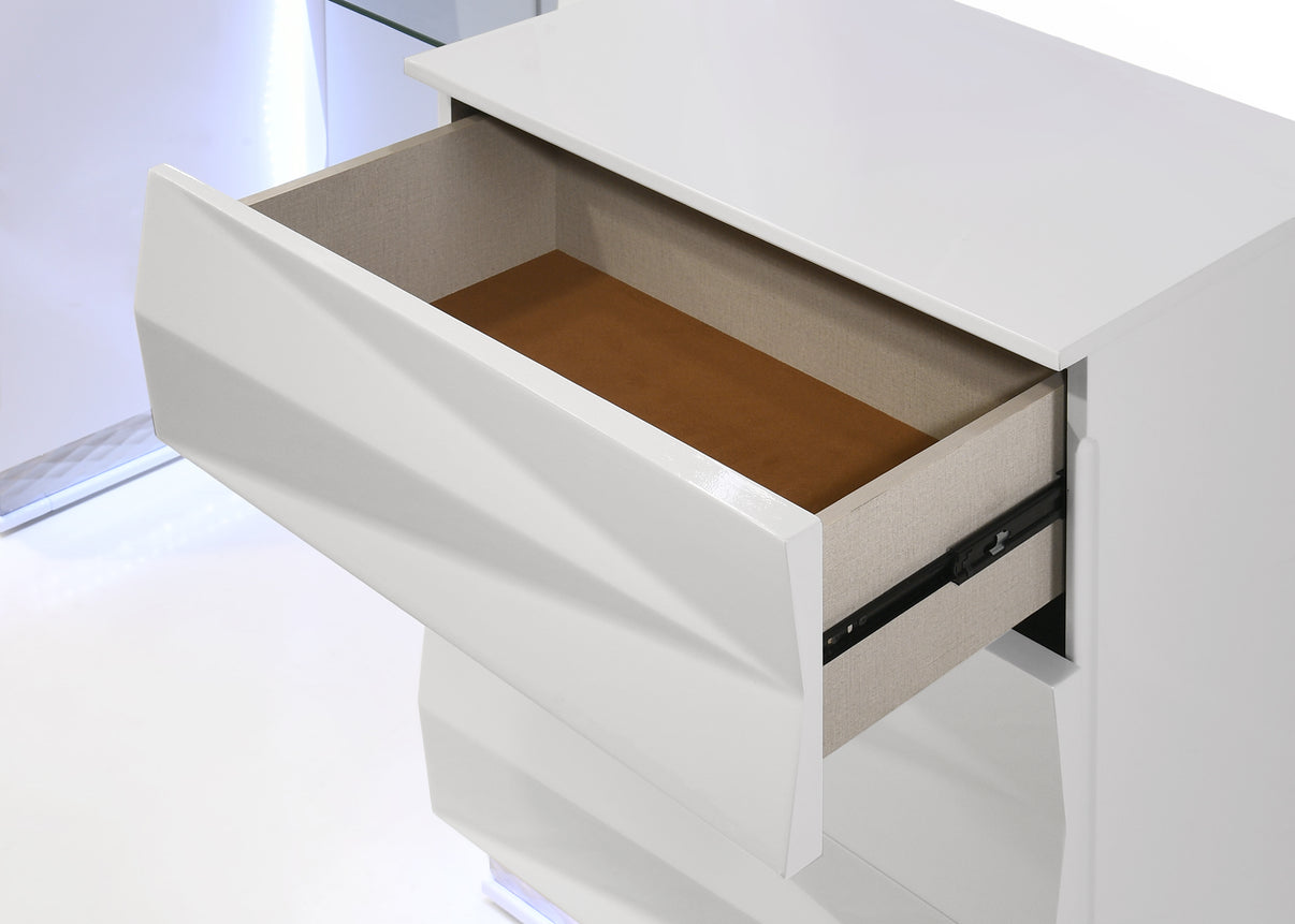 Serene White Vanity set by New Era Innovations at Eve Furniture