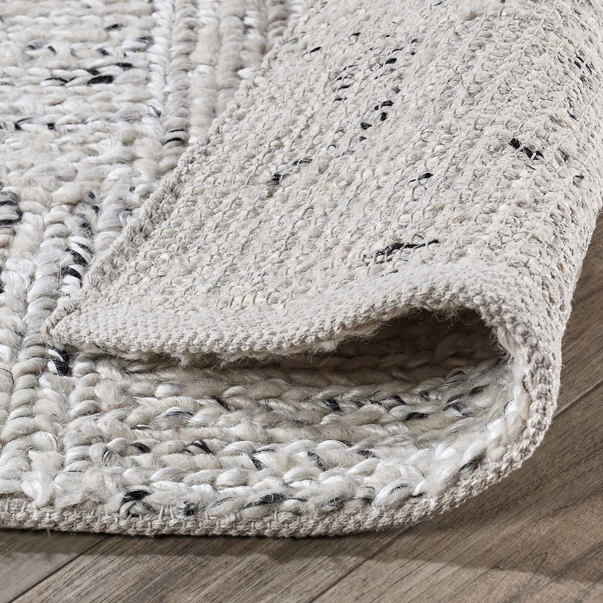 Sosa Ivory/Black Rug by Classic Home at Eve Furniture