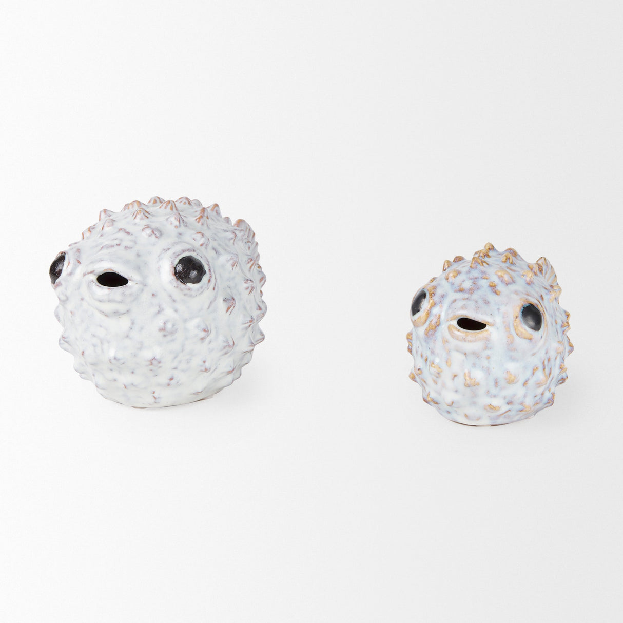 Spike I (Small) 8L x 4W Off-White Ceramic Puffer Fish by Mercana at Eve Furniture