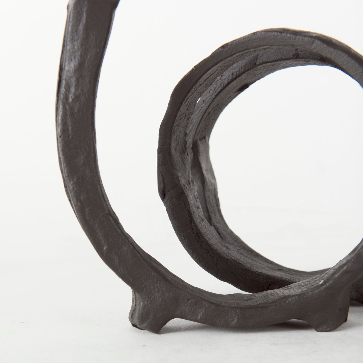 Stanislaw II Black Metal Infinite Ribbon Sculpture by Mercana at Eve Furniture