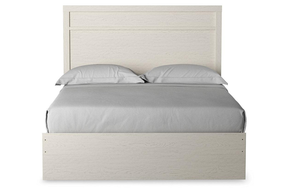 Stelsie White Queen Panel Bed by Ashley at Eve Furniture