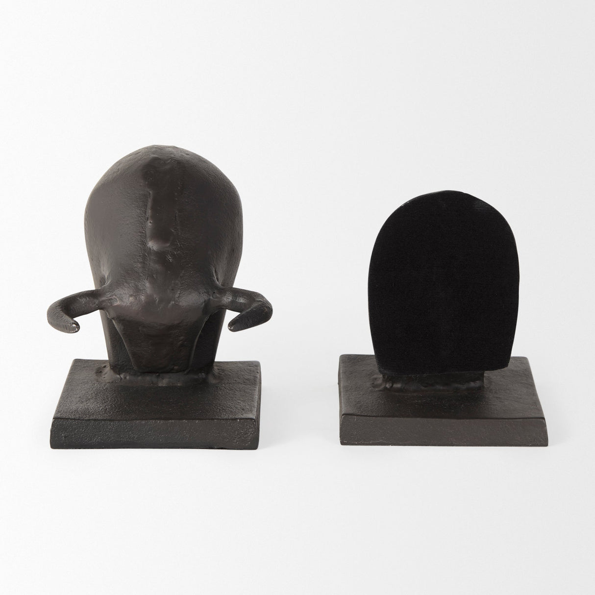 Tauro III (Set of 2) 10L x 5W Black Cast Aluminum Raging Bull Bookends by Mercana at Eve Furniture