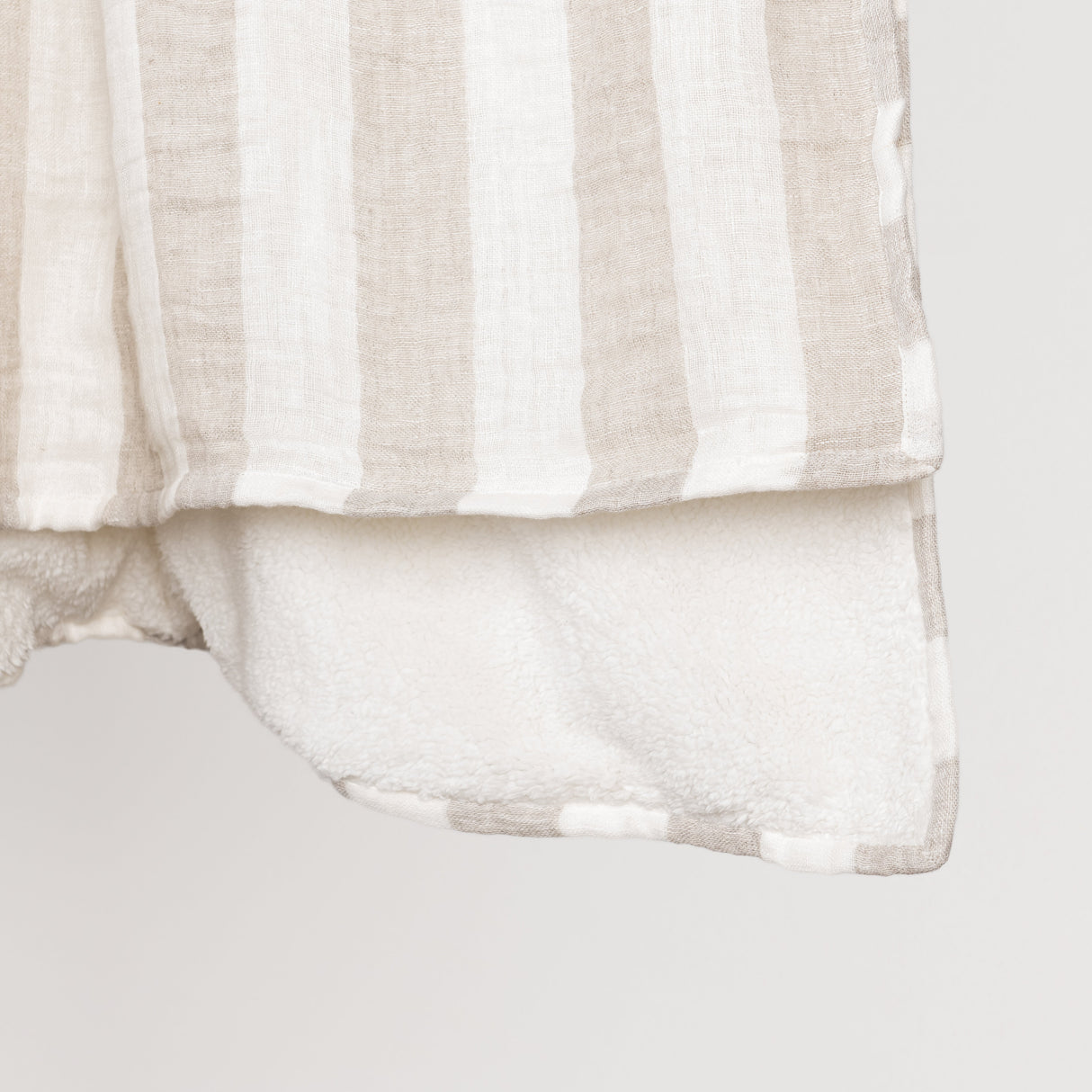 TC Atwater Ivory/Natural 50x70 Throw by Classic Home at Eve Furniture