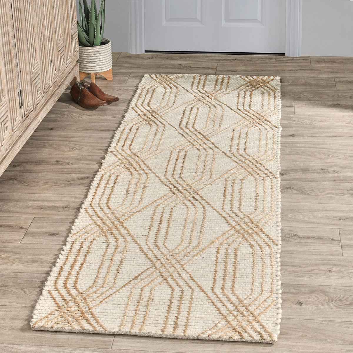 Tustin Ivory/Natural Rug by Classic Home at Eve Furniture
