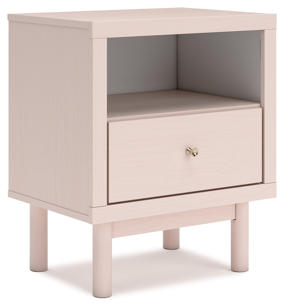 Wistenpine Blush Upholstered Youth Platform Bedroom Set by Ashley at Eve Furniture