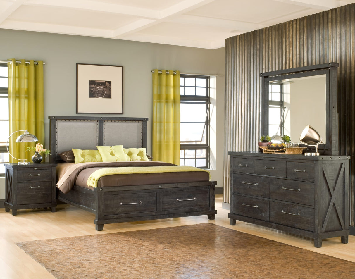 Yosemite Cafe King Upholstered Footboard Storage Bed