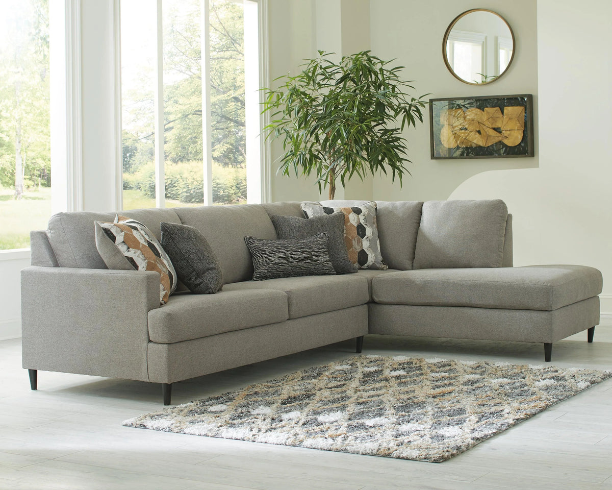 Santasia 2-Piece Sectional with Right Chaise