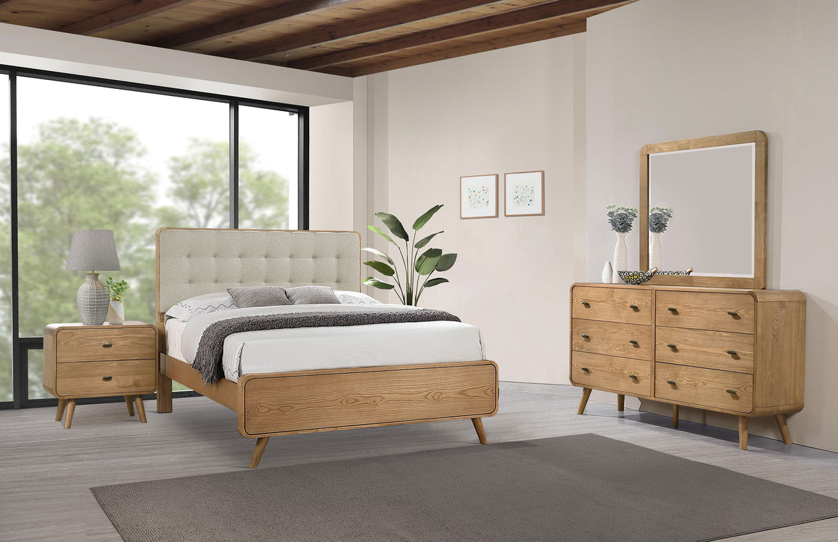 Robyn Light Ash 4-Piece California King Bedroom Set