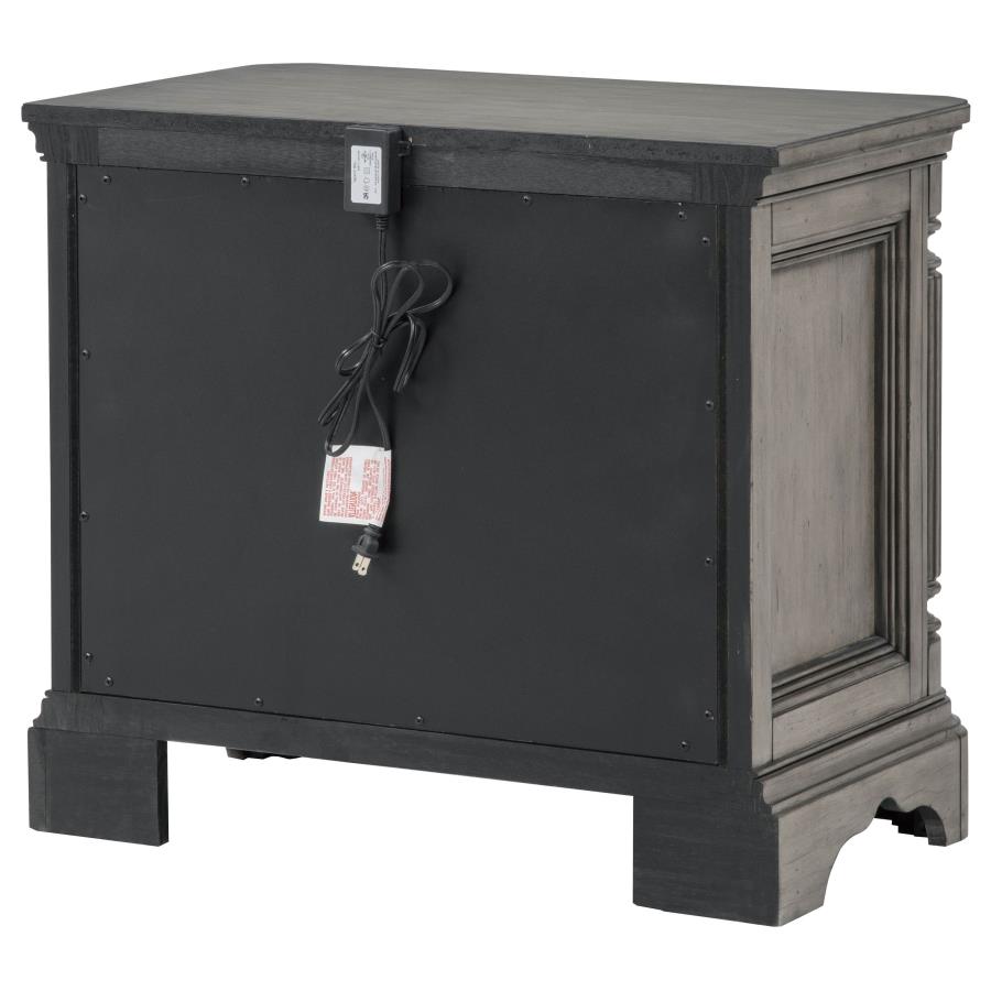Cresswell Weathered Taupe 3-drawer Nightstand Bedside Table