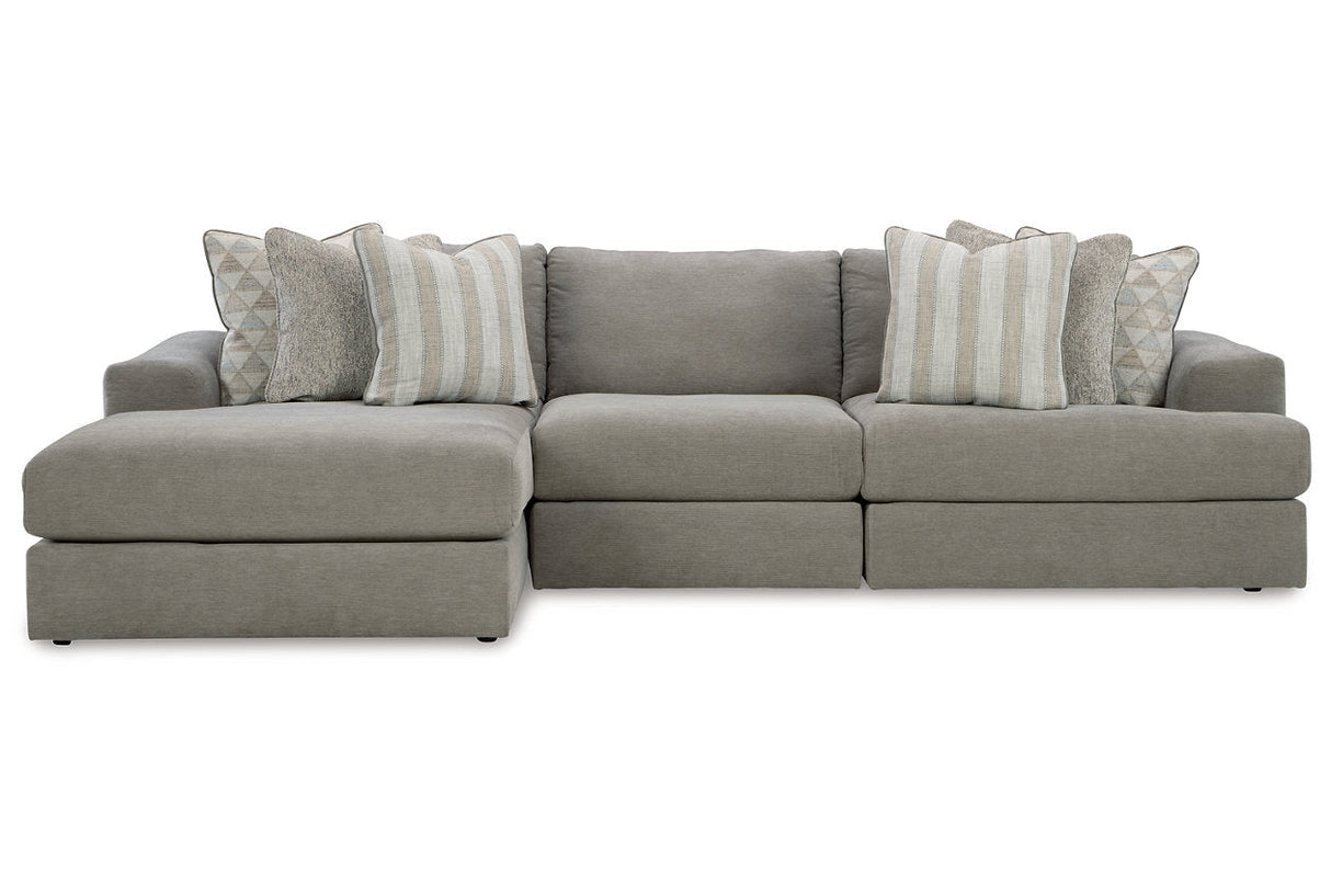 Avaliyah Ash 3-Piece Sectional with Chaise