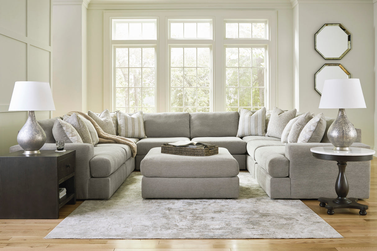 Avaliyah Ash 8-Piece Sectional