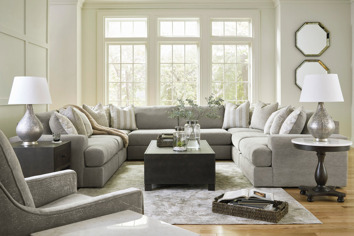 Avaliyah Ash 8-Piece Sectional