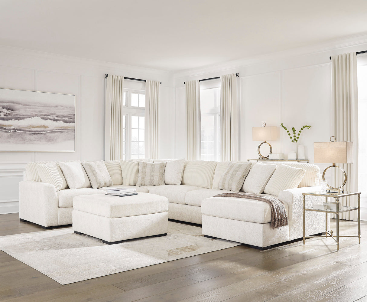 Chessington Ivory 4-Piece RAF Chaise Sectional