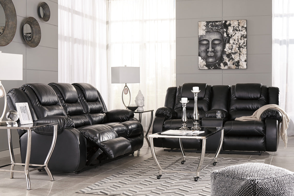 Vacherie Black Reclining Living Room Set