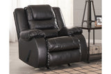 Vacherie Black Recliner