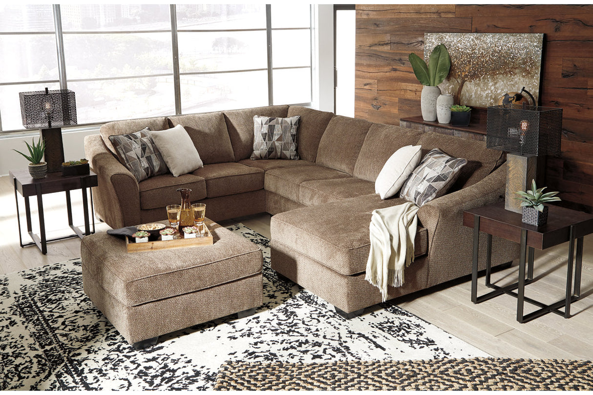 Graftin  3-Piece Sectional and Ottoman