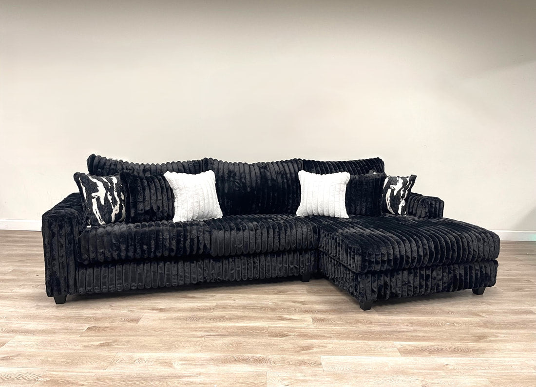 9500 BLACK - SECTIONAL - Happy Homes