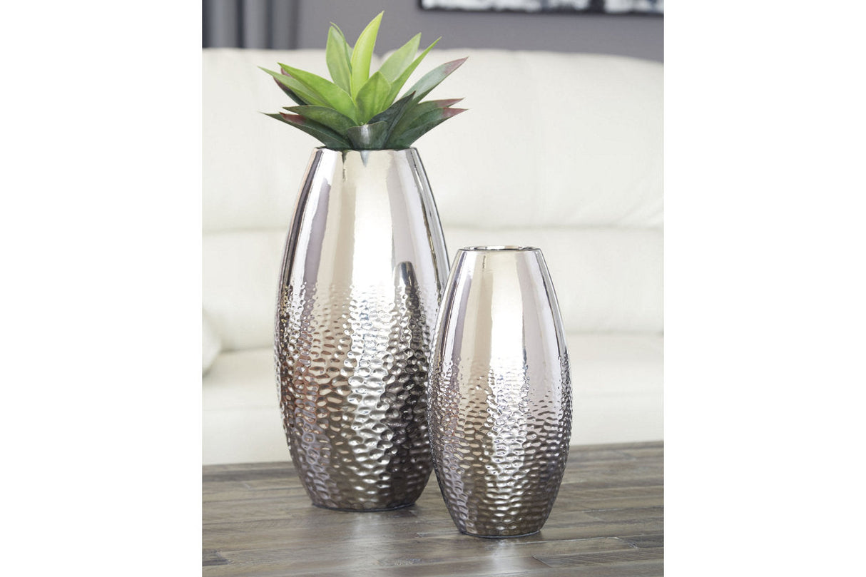 Dinesh Silver Finish Vase