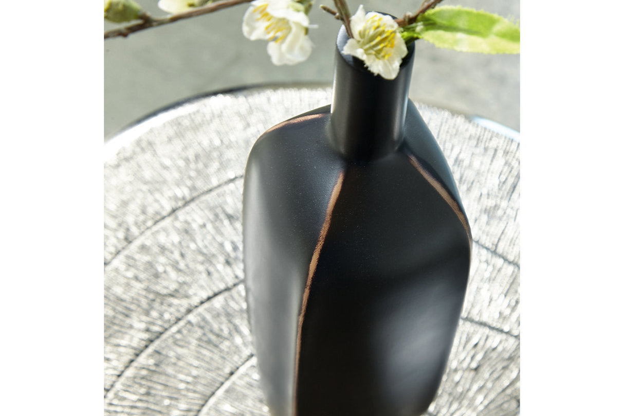 Rhaveney Black Vase