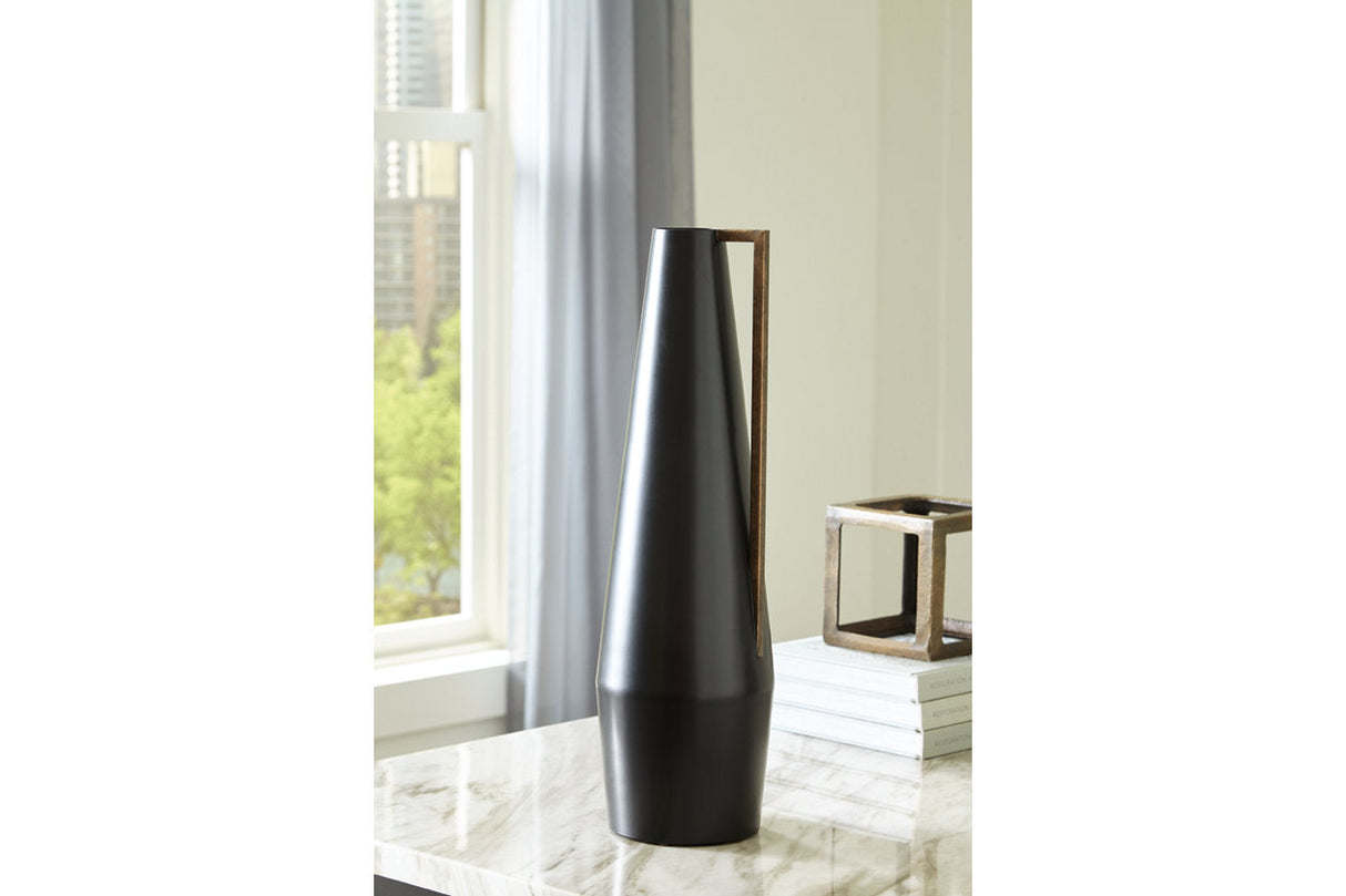 Pouderbell Black/Gold Finish Vase