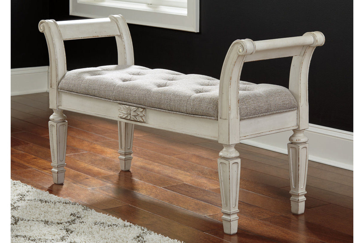 Realyn Antique White Accent Bench