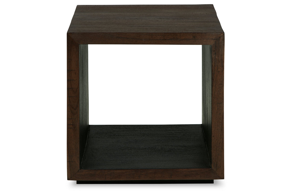 Hensington Brown/Black End Table