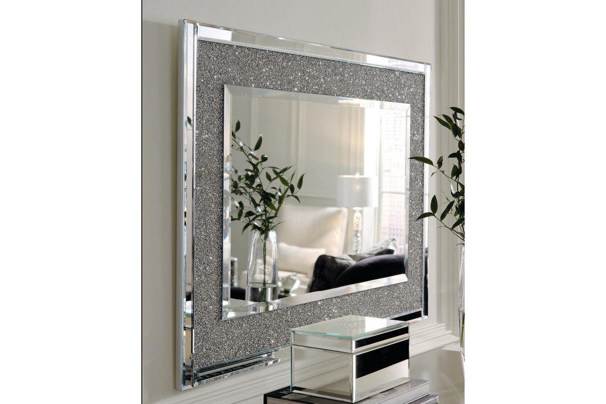 Kingsleigh Mirror Accent Mirror