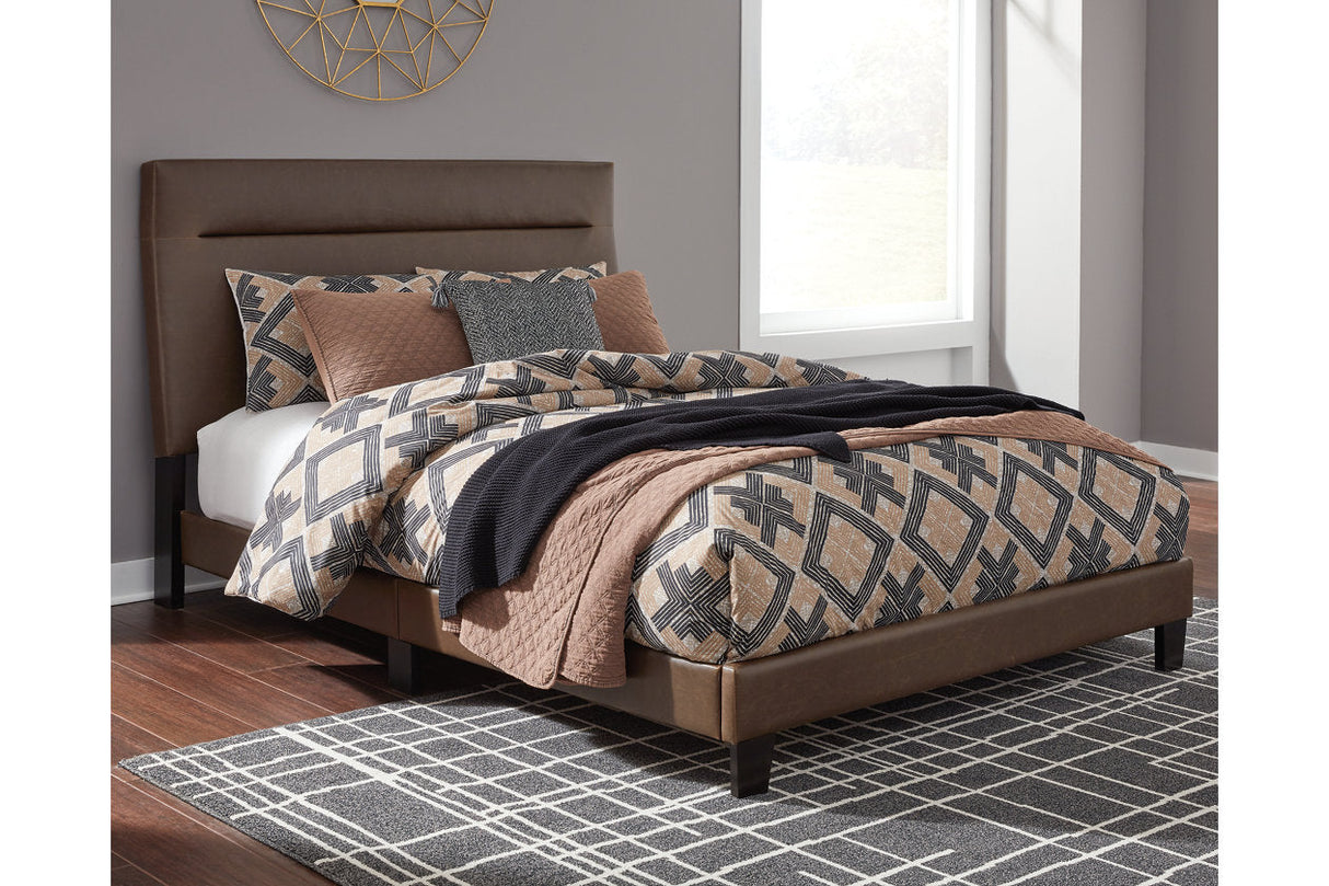 Adelloni Brown King Upholstered Bed