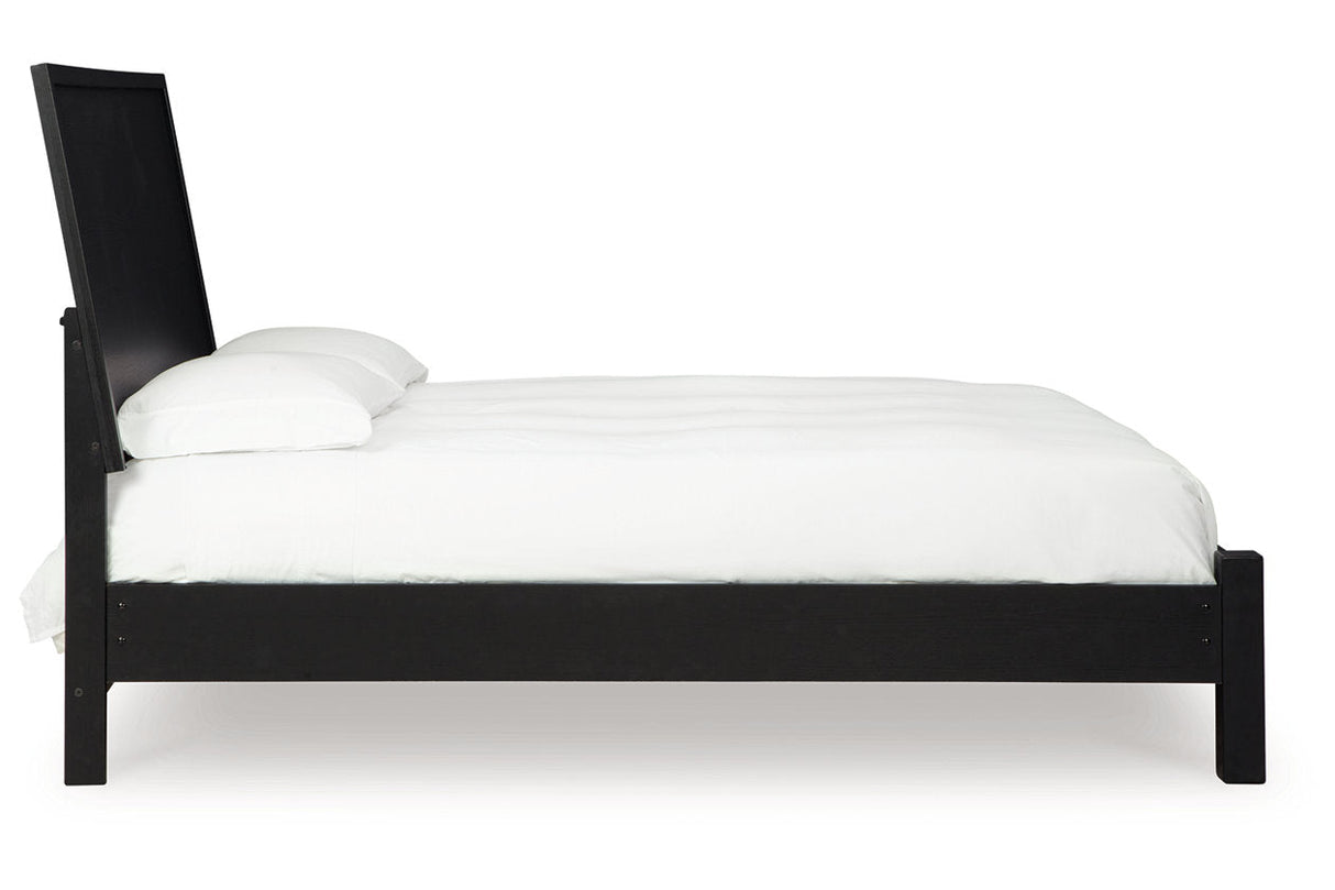 Danziar Black King Platform Bed