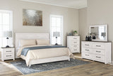 Gerridan White/Gray King Panel Bed