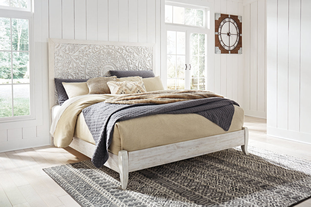 Paxberry Whitewash King Panel Bed