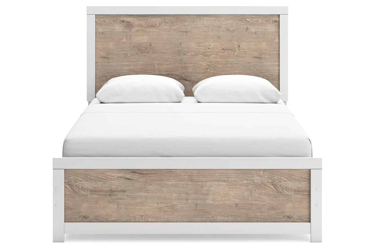 Charbitt Two-tone Queen Panel Bed