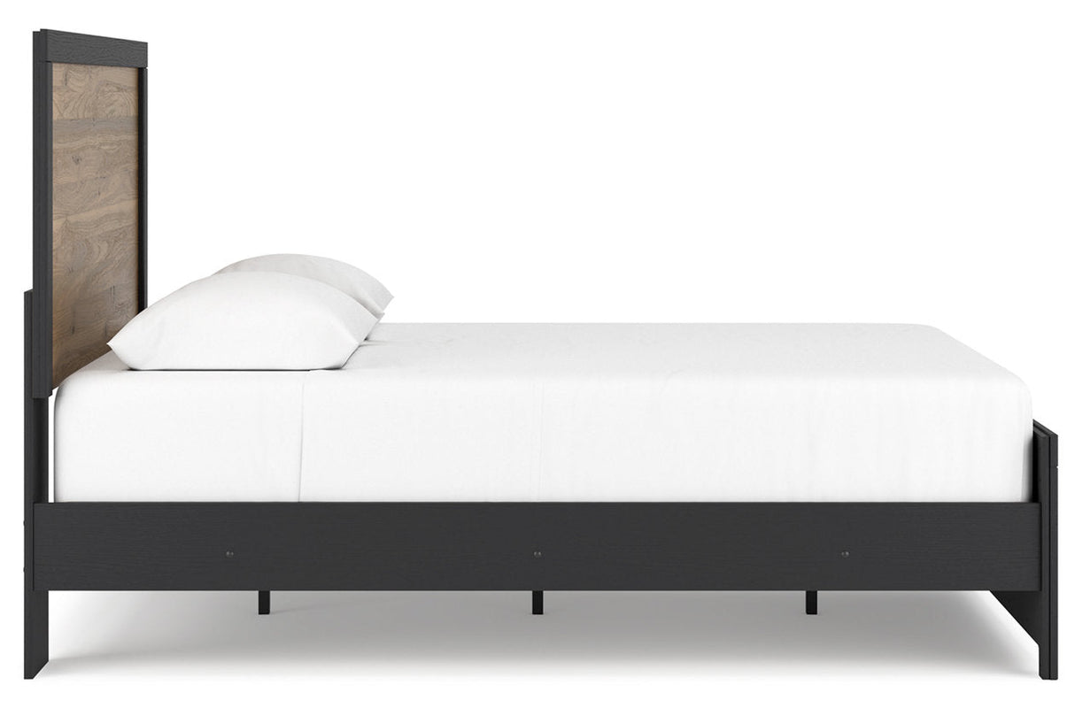 Vertani Black Queen Panel Bed