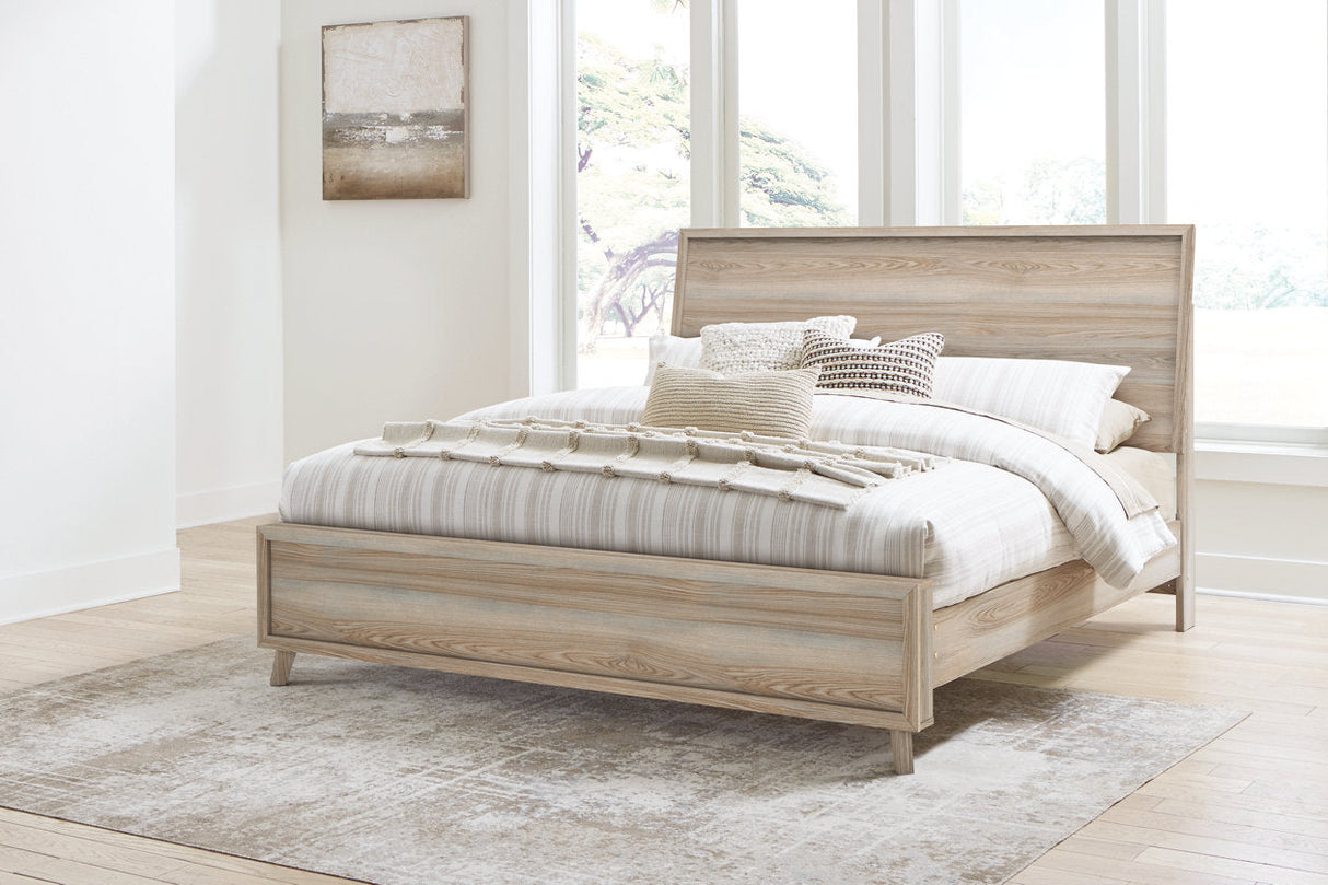 Hasbrick Tan King Panel Bed