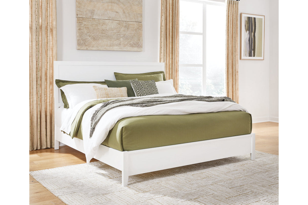 Binterglen White Queen Panel Bed