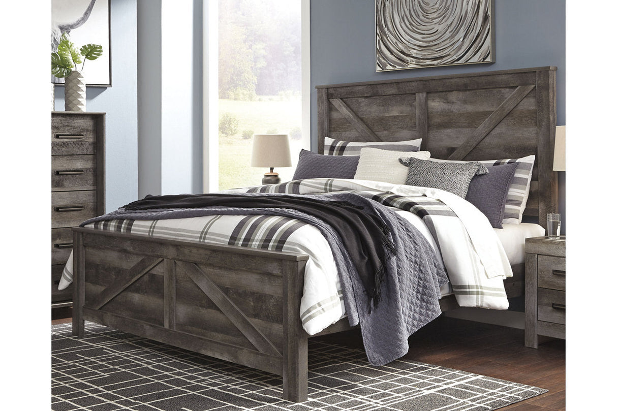 Wynnlow Gray King Crossbuck Panel Bed