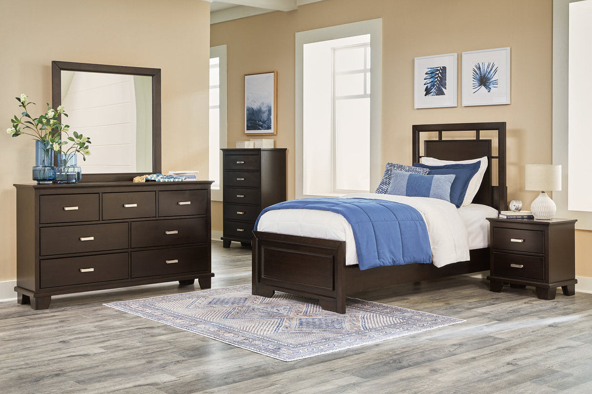 Covetown Dark Brown Dresser and Mirror