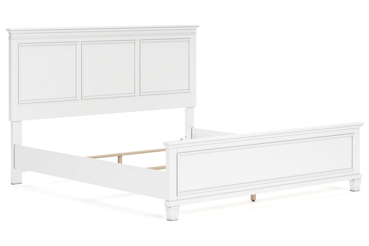 Fortman White King Panel Bed